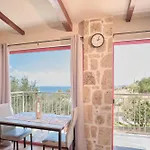 Casa Petra - Stone Argassi