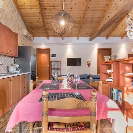 Casa Petra - Stone Country house
