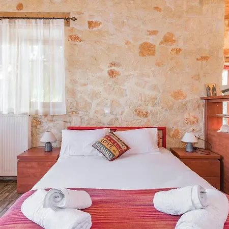 Casa Petra - Stone Country house