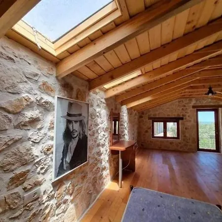 Casa Petra - Stone