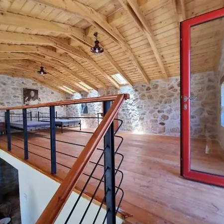 Casa Petra - Stone *